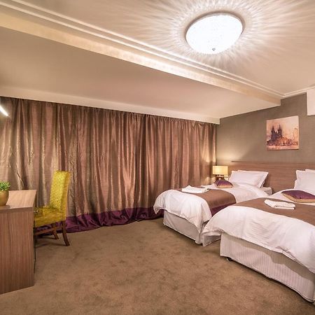 The Frontier Hotel Siret Екстер'єр фото