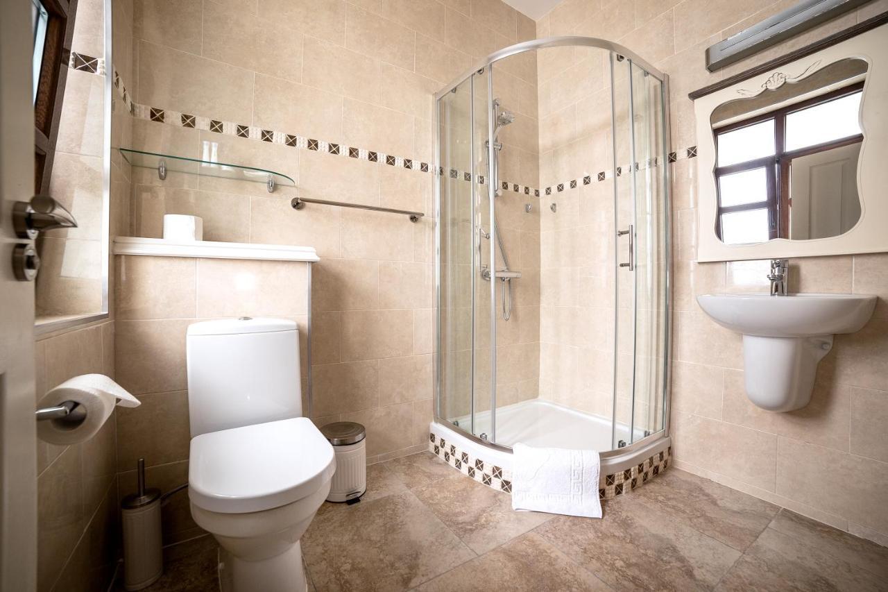 The Frontier Hotel Siret Екстер'єр фото