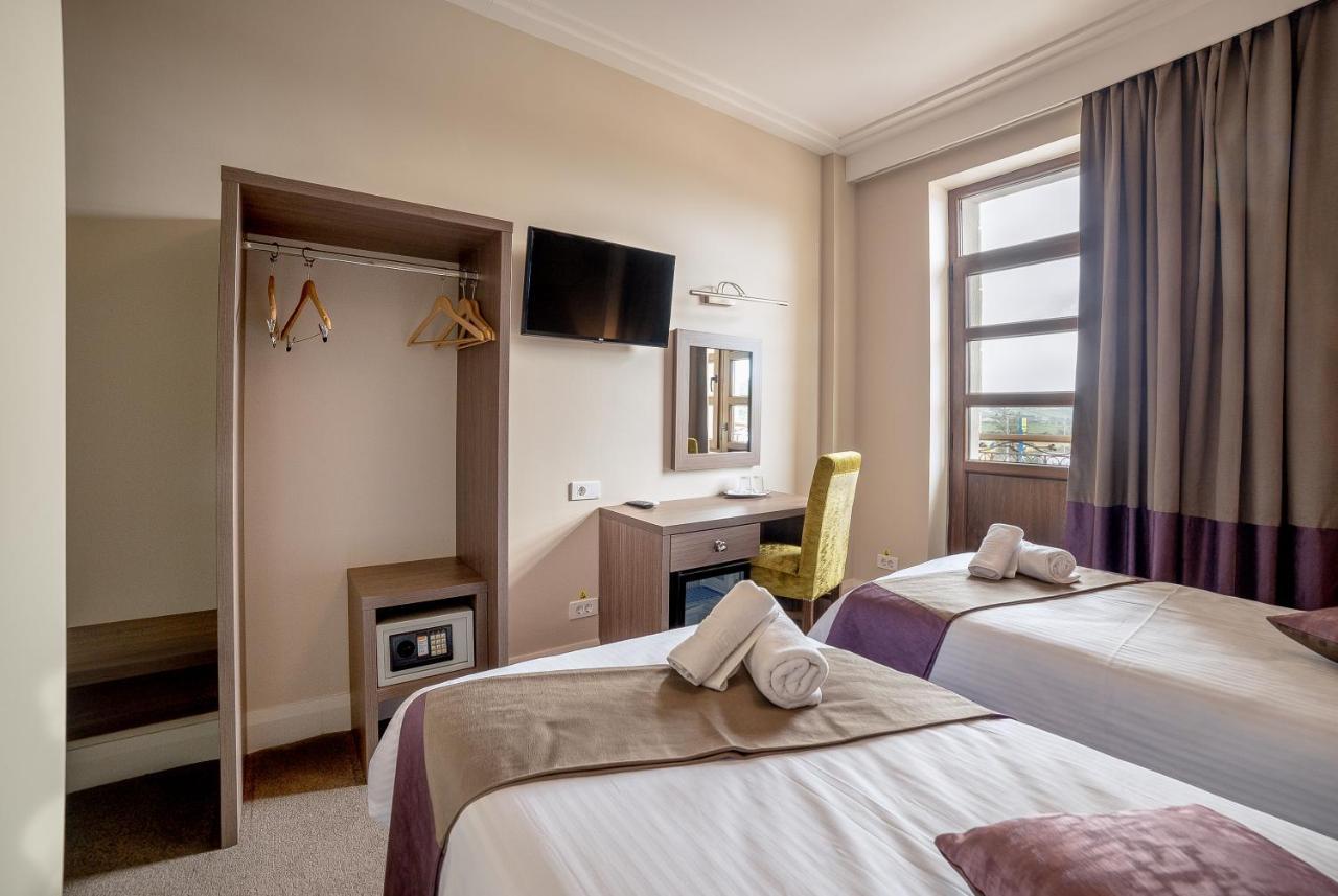 The Frontier Hotel Siret Екстер'єр фото