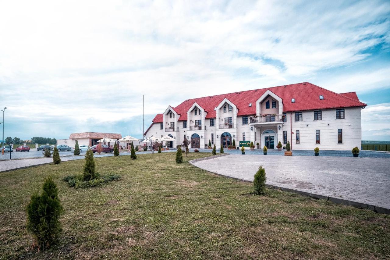 The Frontier Hotel Siret Екстер'єр фото